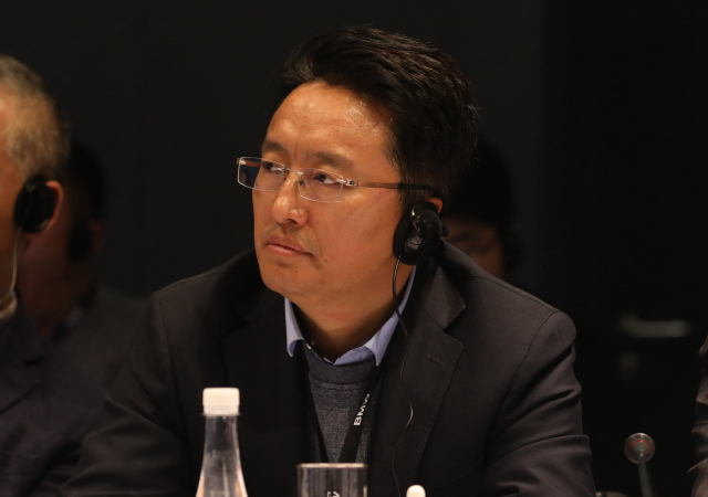 中央民族大學(xué)經(jīng)濟(jì)學(xué)院教授、中國(guó)經(jīng)濟(jì)發(fā)展研究會(huì)副秘書長(zhǎng) 解樹(shù)江