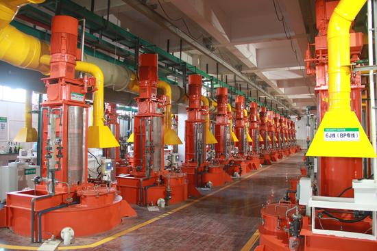 格林美廢舊電池循環(huán)再造三元動力電池材料生產(chǎn)線。圖片由格林美股份有限公司提供