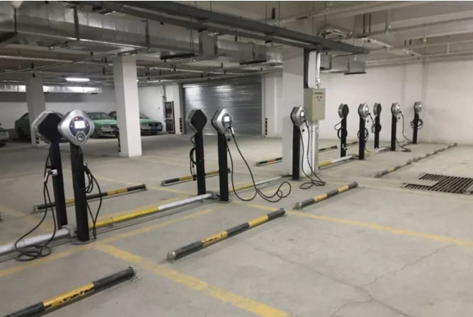 青海,西寧，充電樁，新能源汽車