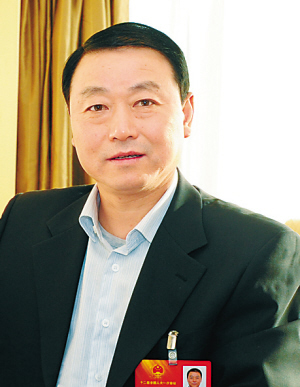 全國(guó)人大代表、吉林省電力有限公司總經(jīng)理閆少俊